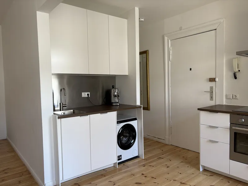 2-Zimmer-Wohnung 50 qm zwischen Yorckstraße und Kreuzbergstraße, 4. OG, SF, gut belichtet. — photo 1